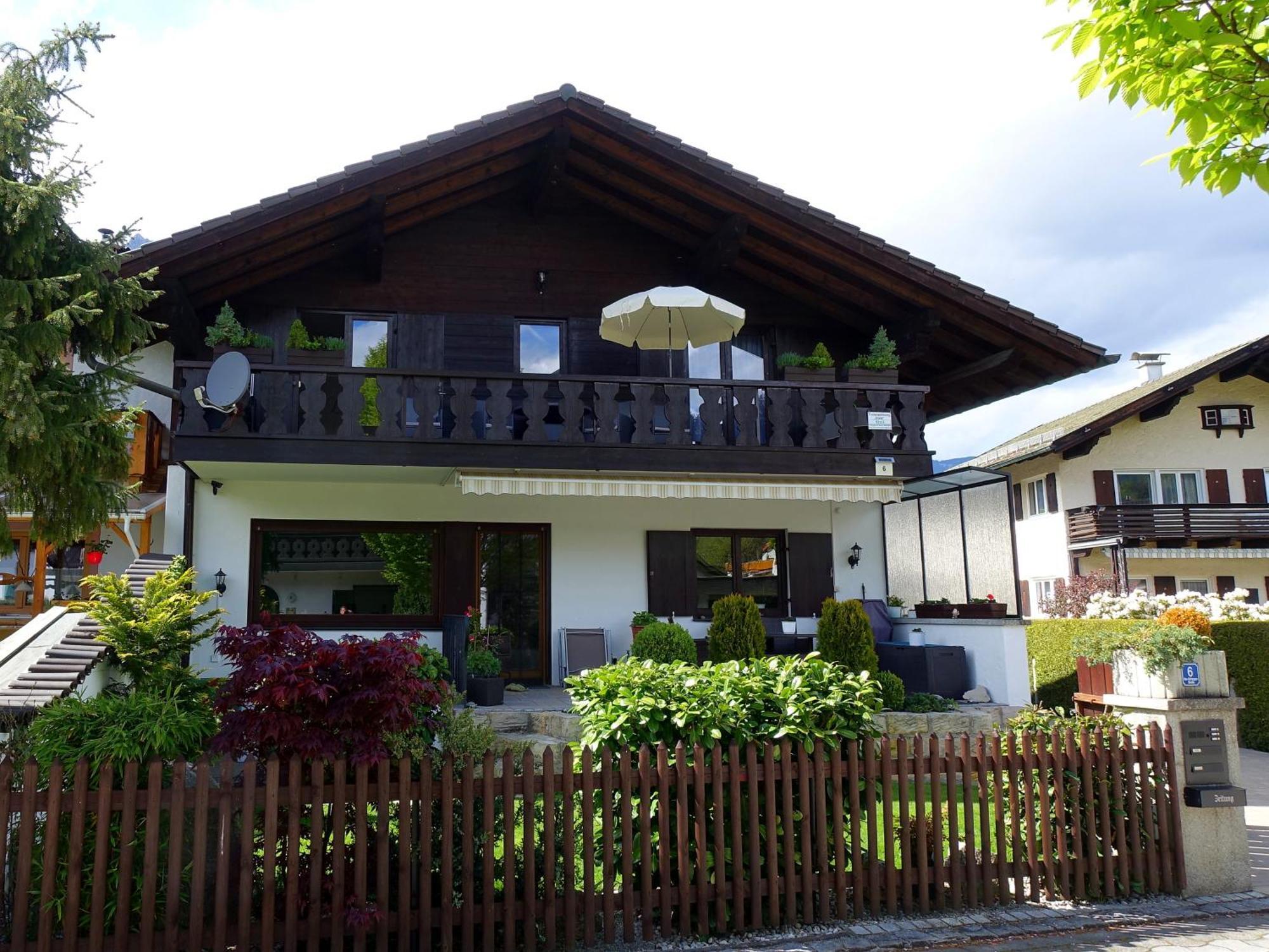 Ferienwohnung Ariane Garmisch-Partenkirchen Exterior foto